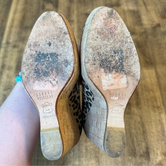 Stuart Weitzman Women’s Raffia Leopard Chetah Leather Cork Wedge Pumps Size 6 - Picture 9 of 10